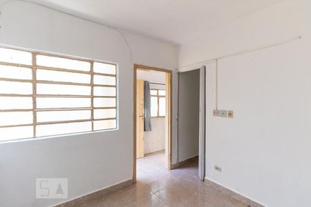 Sala de casa para alugar com 1 quarto, 60m² em Vila Paulistania, São Paulo