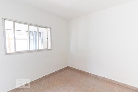 Quarto de casa para alugar com 1 quarto, 60m² em Vila Paulistania, São Paulo