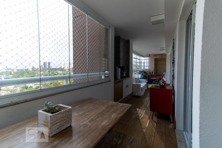 Apartamento para alugar com 155m², 2 quartos e 2 vagas Apartamento para alugar com 155m², 2 quartos e 2 vagasVaranda da Sala