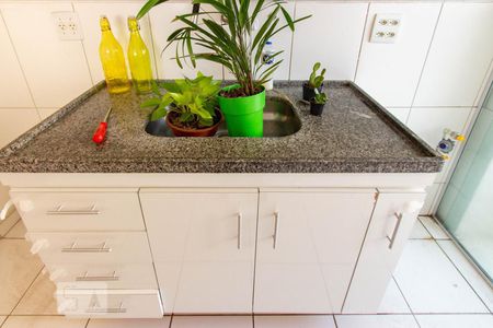 Apartamento à venda com 48m², 2 quartos e sem vagaCozinha