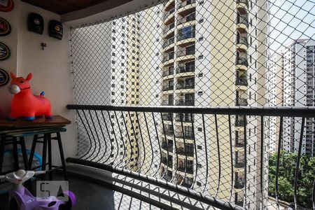 Varanda de apartamento à venda com 3 quartos, 122m² em Chácara Agrindus, Taboão da Serra