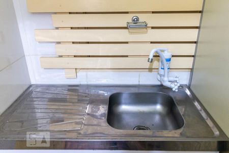 Casa para alugar com 35m², 1 quarto e sem vagaPia