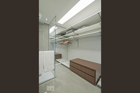 Apartamento à venda com 49m², 1 quarto e sem vagaCloset e Banheiro