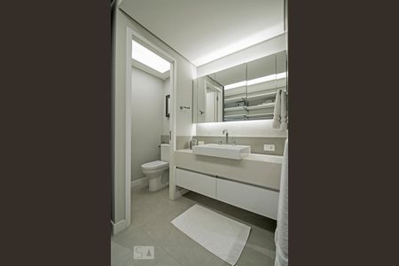 Apartamento à venda com 49m², 1 quarto e sem vagaBanheiro