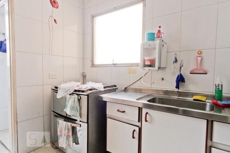 Apartamento à venda com 83m², 2 quartos e 1 vagaCozinha