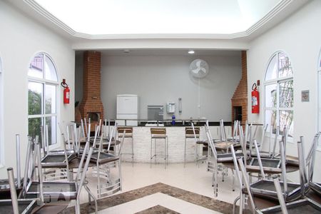 Casa à venda com 250m², 3 quartos e 4 vagasSalão de Festass