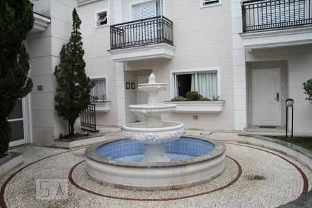 Casa à venda com 250m², 3 quartos e 4 vagasHall