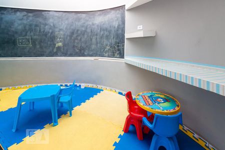 Casa de condomínio à venda com 120m², 2 quartos e 2 vagas Casa de condomínio à venda com 120m², 2 quartos e 2 vagasBrinquedoteca