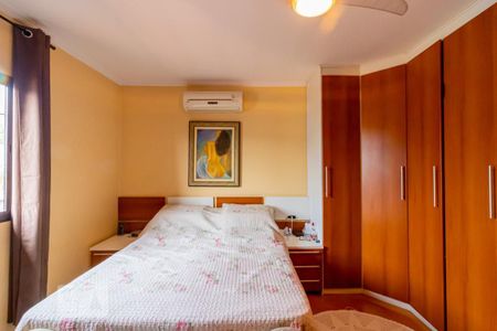 Casa à venda com 298m², 3 quartos e 6 vagasSuíte 