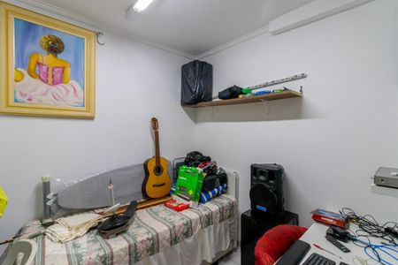 Casa à venda com 298m², 3 quartos e 6 vagasQuarto de Serviço