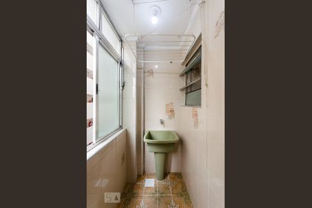 Studio para alugar com 35m², 1 quarto e 1 vaga Studio para alugar com 35m², 1 quarto e 1 vagaÁrea de serviço