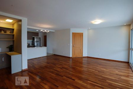 Sala de apartamento à venda com 3 quartos, 125m² em Vila Olímpia, São Paulo