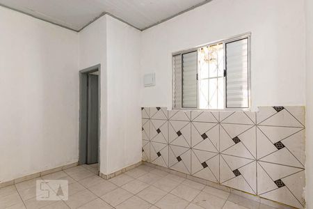 Casa para alugar com 45m², 2 quartos e sem vagaSala