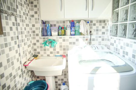 Apartamento à venda com 90m², 3 quartos e 2 vagasLavanderia