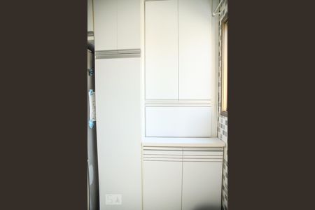 Apartamento à venda com 90m², 3 quartos e 2 vagasLavanderia