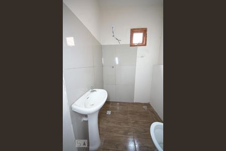 Banheiro de kitnet/studio para alugar com 1 quarto, 45m² em Fazenda São Borja, São Leopoldo