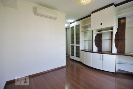 Apartamento à venda com 132m², 3 quartos e 2 vagasSuíte 2