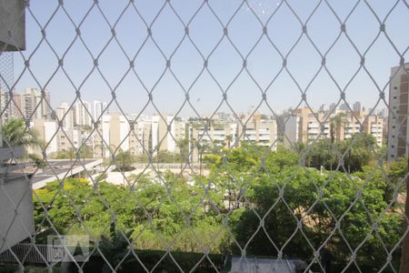 Apartamento à venda com 132m², 3 quartos e 2 vagasVista da suíte 2