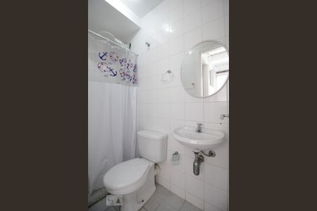 Apartamento à venda com 132m², 3 quartos e 2 vagasBanheiro de Serviço