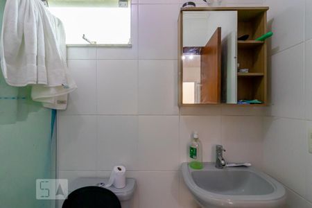 Casa à venda com 200m², 3 quartos e 4 vagasBanheiro da Suíte 3