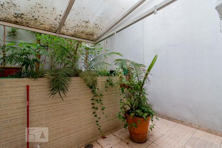 Casa à venda com 200m², 3 quartos e 4 vagasÁrea de Serviço