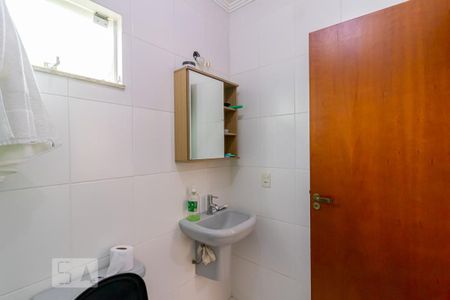 Casa à venda com 200m², 3 quartos e 4 vagasBanheiro da Suíte 3