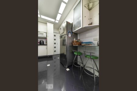 Apartamento à venda com 104m², 3 quartos e 2 vagasCozinha