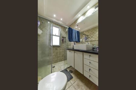 Apartamento à venda com 104m², 3 quartos e 2 vagasBanheiro da Suíte