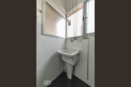 Apartamento à venda com 104m², 3 quartos e 2 vagasLavanderia