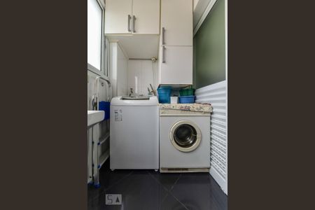 Apartamento à venda com 104m², 3 quartos e 2 vagasLavanderia