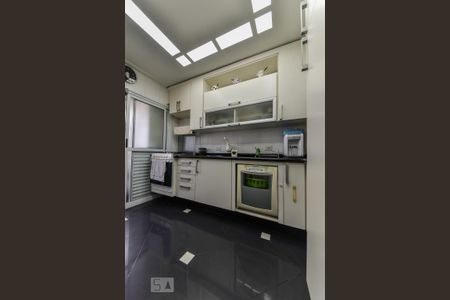 Apartamento à venda com 104m², 3 quartos e 2 vagasCozinha