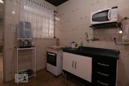 Casa à venda com 215m², 4 quartos e 2 vagasCozinha Casa 2