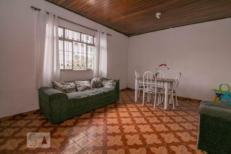 Casa à venda com 215m², 4 quartos e 2 vagasSala Casa 2