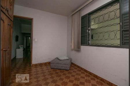 Casa à venda com 215m², 4 quartos e 2 vagasQuarto 1 Casa 1