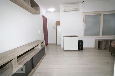 Sala de kitnet/studio à venda com 1 quarto, 28m² em Auxiliadora, Porto Alegre