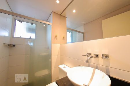 Banheiro de apartamento para alugar com 1 quarto, 40m² em Vila Augusta, Guarulhos