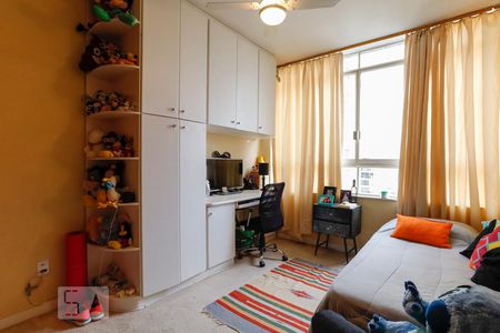 Apartamento à venda com 190m², 3 quartos e 1 vagaQuarto 1