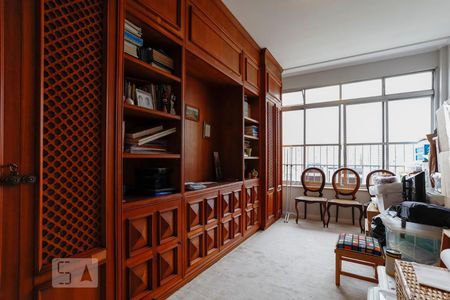 Apartamento à venda com 190m², 3 quartos e 1 vagaEscritório