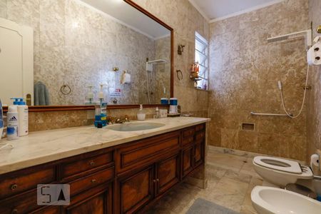 Apartamento à venda com 190m², 3 quartos e 1 vagaBanheiro