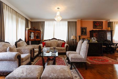 Apartamento à venda com 190m², 3 quartos e 1 vagaSala