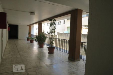 Apartamento para alugar com 70m², 2 quartos e sem vagaHall de Entrada