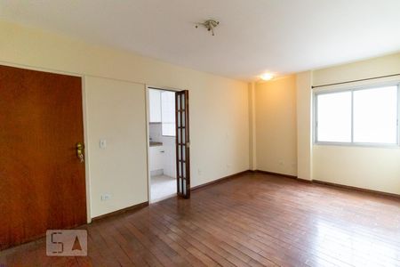 Sala de apartamento à venda com 2 quartos, 70m² em Sumarezinho, São Paulo