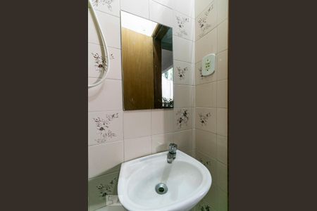 Casa para alugar com 350m², 3 quartos e 4 vagasÁrea de Serviço - Banheiro