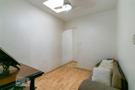 Casa para alugar com 350m², 3 quartos e 4 vagasCorredor