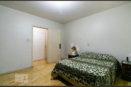 Casa para alugar com 350m², 3 quartos e 4 vagasSuíte