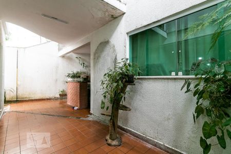 Casa para alugar com 350m², 3 quartos e 4 vagasQuintal