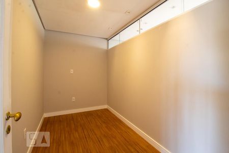 Casa à venda com 409m², 3 quartos e 4 vagasCloset da Suíte 1
