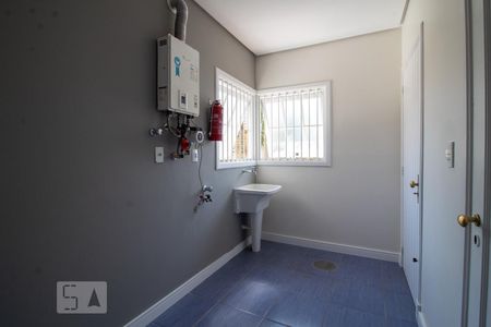 Casa à venda com 409m², 3 quartos e 4 vagasÁrea de Serviço