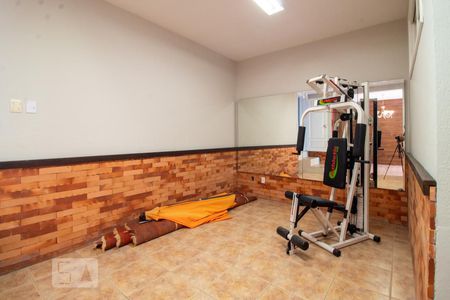 Casa à venda com 409m², 3 quartos e 4 vagasAcademia
