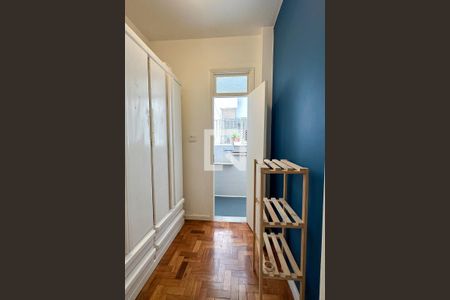 Apartamento para alugar com 90m², 2 quartos e sem vaga Apartamento para alugar com 90m², 2 quartos e sem vagaCloset